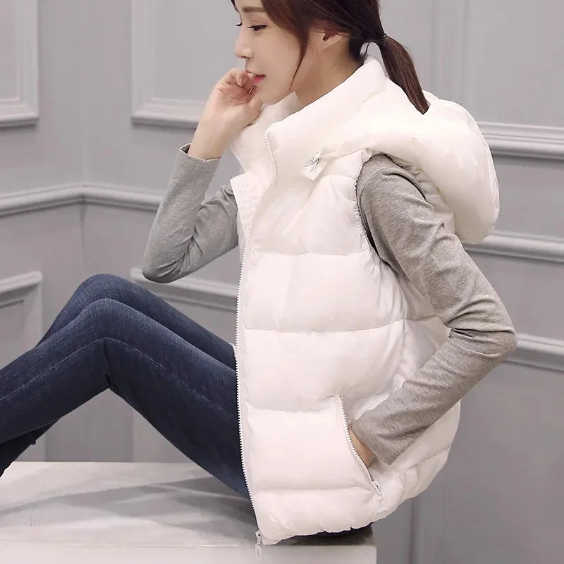 Winter Sleeveless Jacket Female Hoodies Down Vest 2026 New Duck Down Puffer Waistcoat Ultra Light Winderproof Puffer Coat Outwea Lizbert