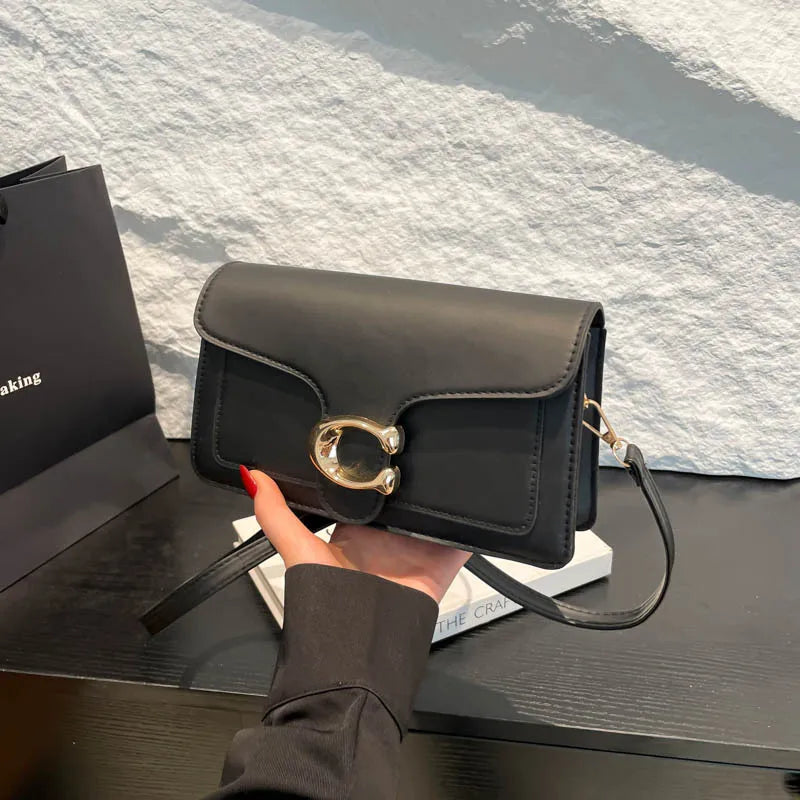 Spot 2026 new bag female advanced texture solid color simple and versatile small bag commuter multi-layered shoulder bag Lizbert