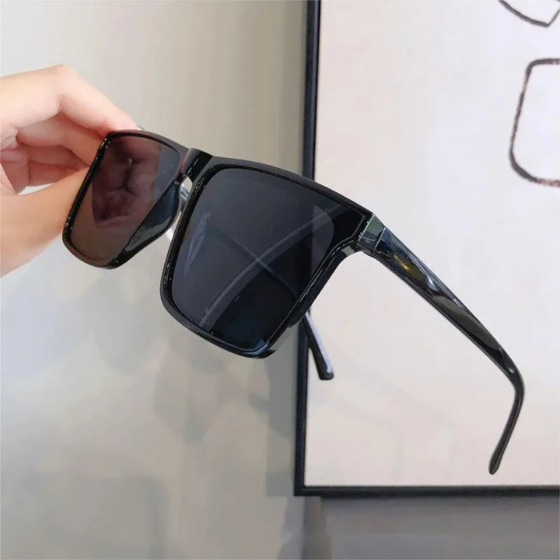 Concave Frame Sunglasses