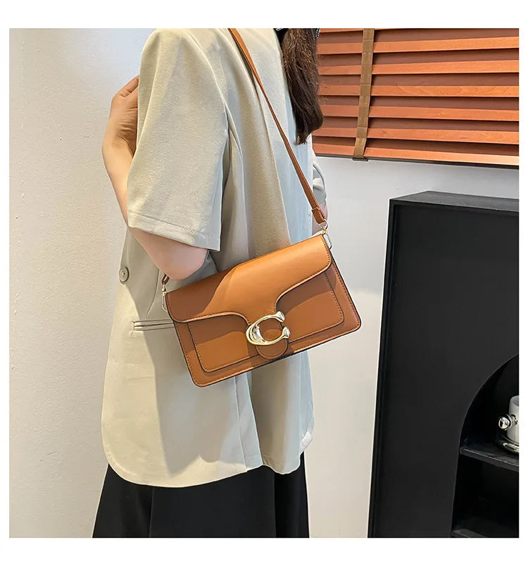 Spot 2026 new bag female advanced texture solid color simple and versatile small bag commuter multi-layered shoulder bag Lizbert