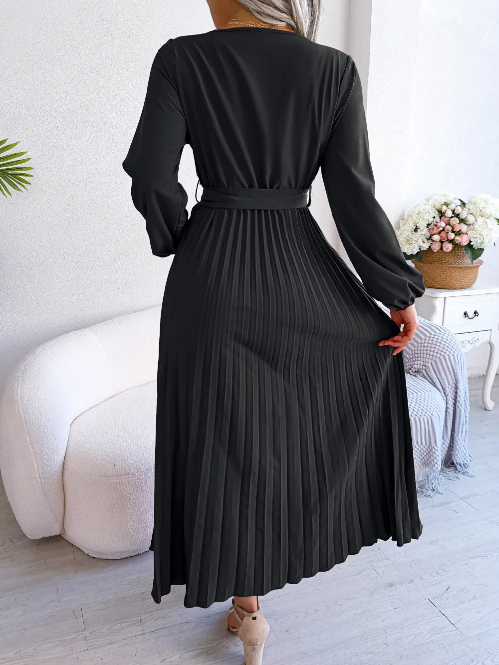 Women Elegant V Neck Long Sleeve Pleated Maxi Dress - Lizbert