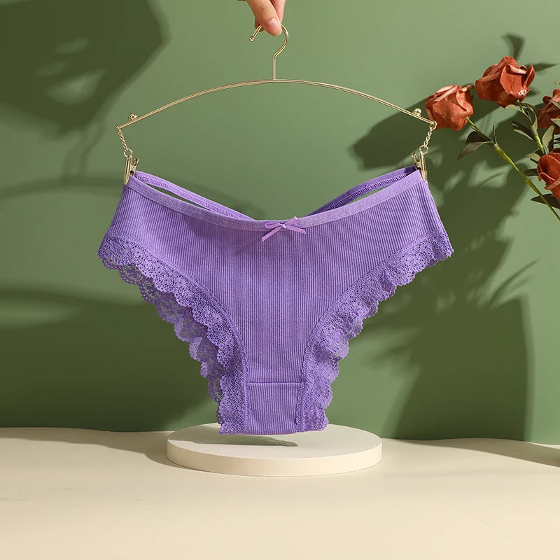 Women’s Lace Panties Set