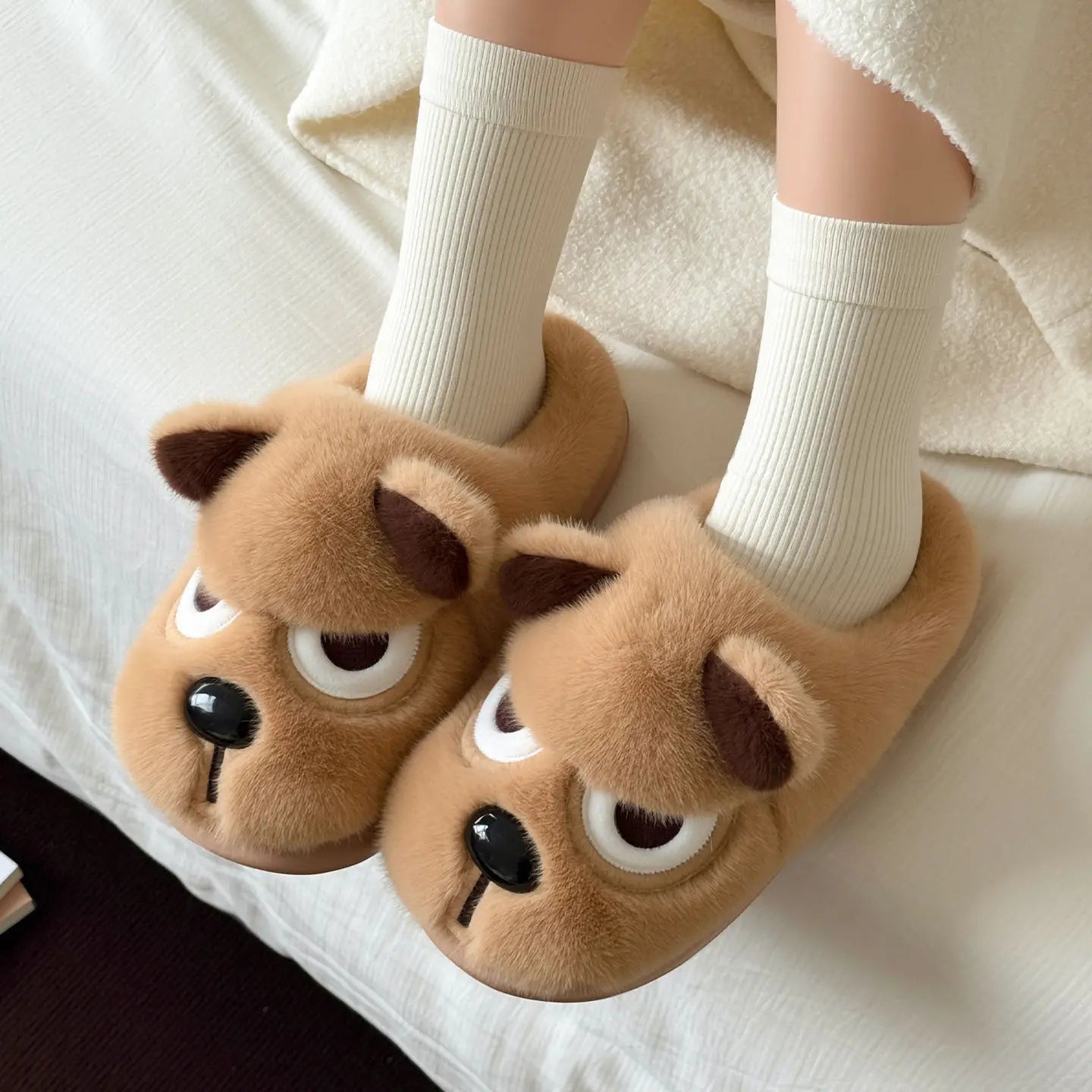 Men's Winter Cotton Slippers Warm Plush Indoor Home Thick Soled Couple Style Shoes Cozy Slip-On Footwear
