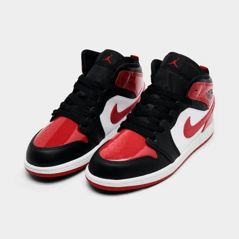 Jordan | Little Kids' Air Jordan Retro 1 Mid SE Casual Shoes Lizbert