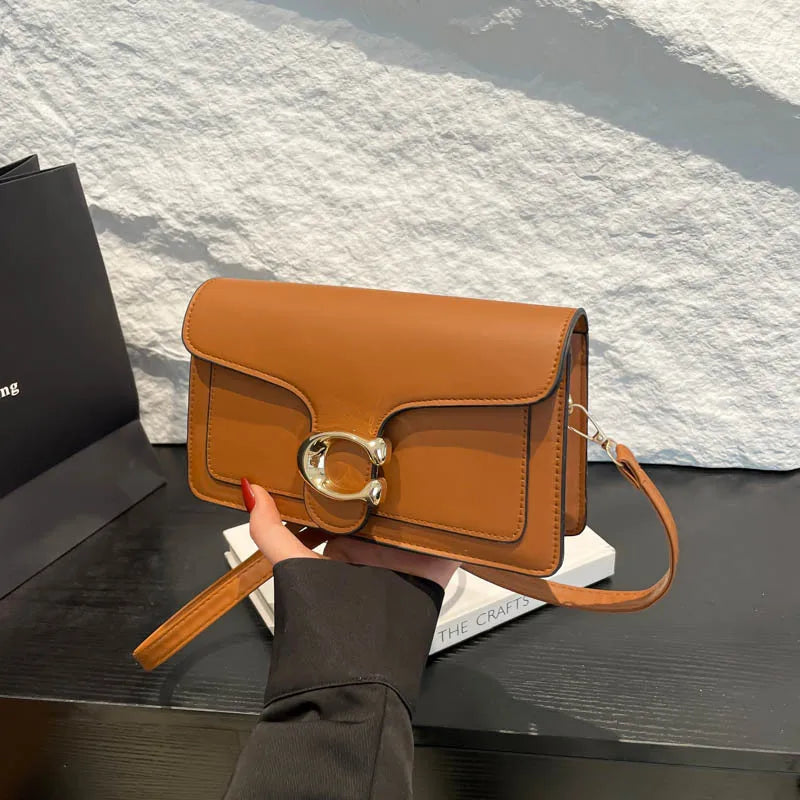 Spot 2026 new bag female advanced texture solid color simple and versatile small bag commuter multi-layered shoulder bag Lizbert